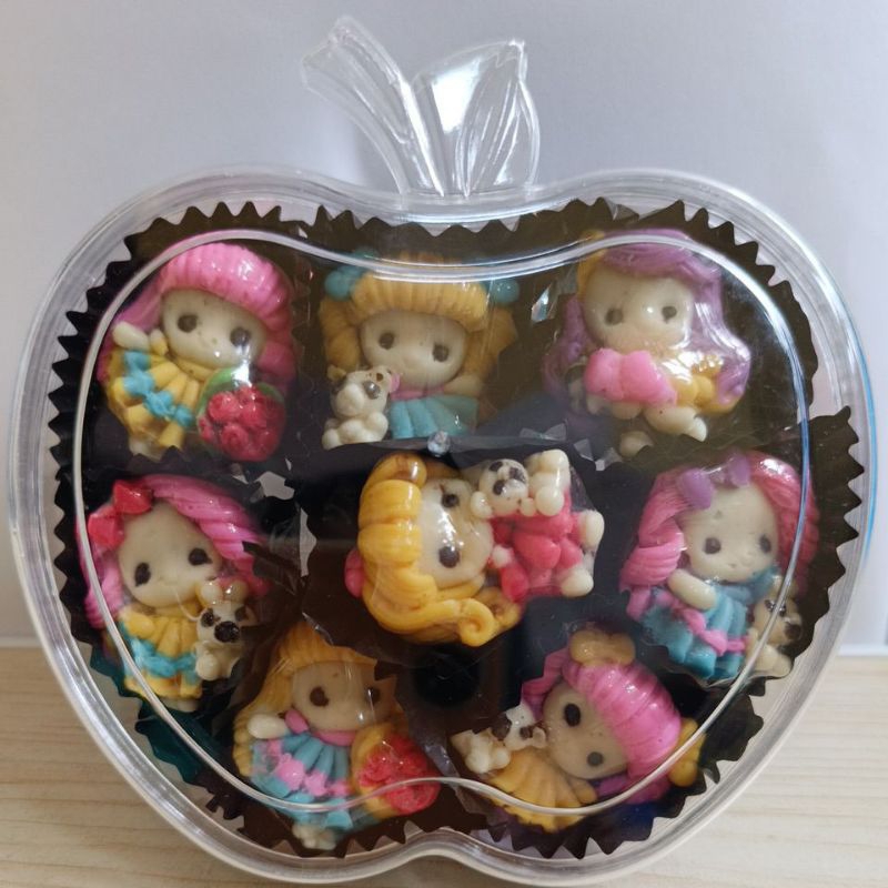 

coklat karakter premium bella (Chefmate, Tulip COKLAT milk)