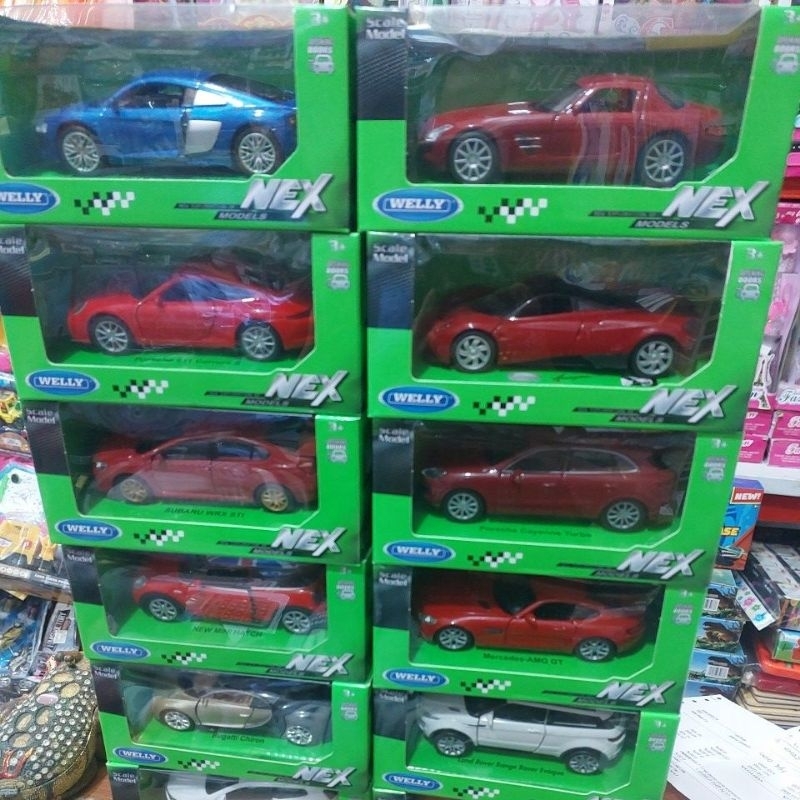 NEW FAMILY TOYS MOBIL DIE CAST WELLY ORIGINAL DIECAST BUKA PINTU TOYOTA INNOVA MOBIL BUGATTI MOBIL S