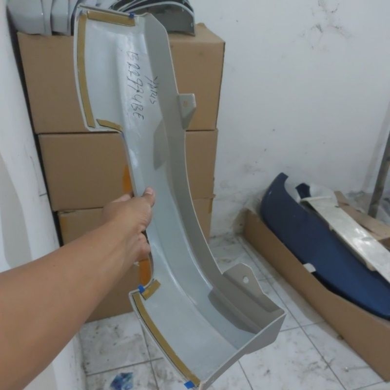 bodykit yaris tipe e/s 2013