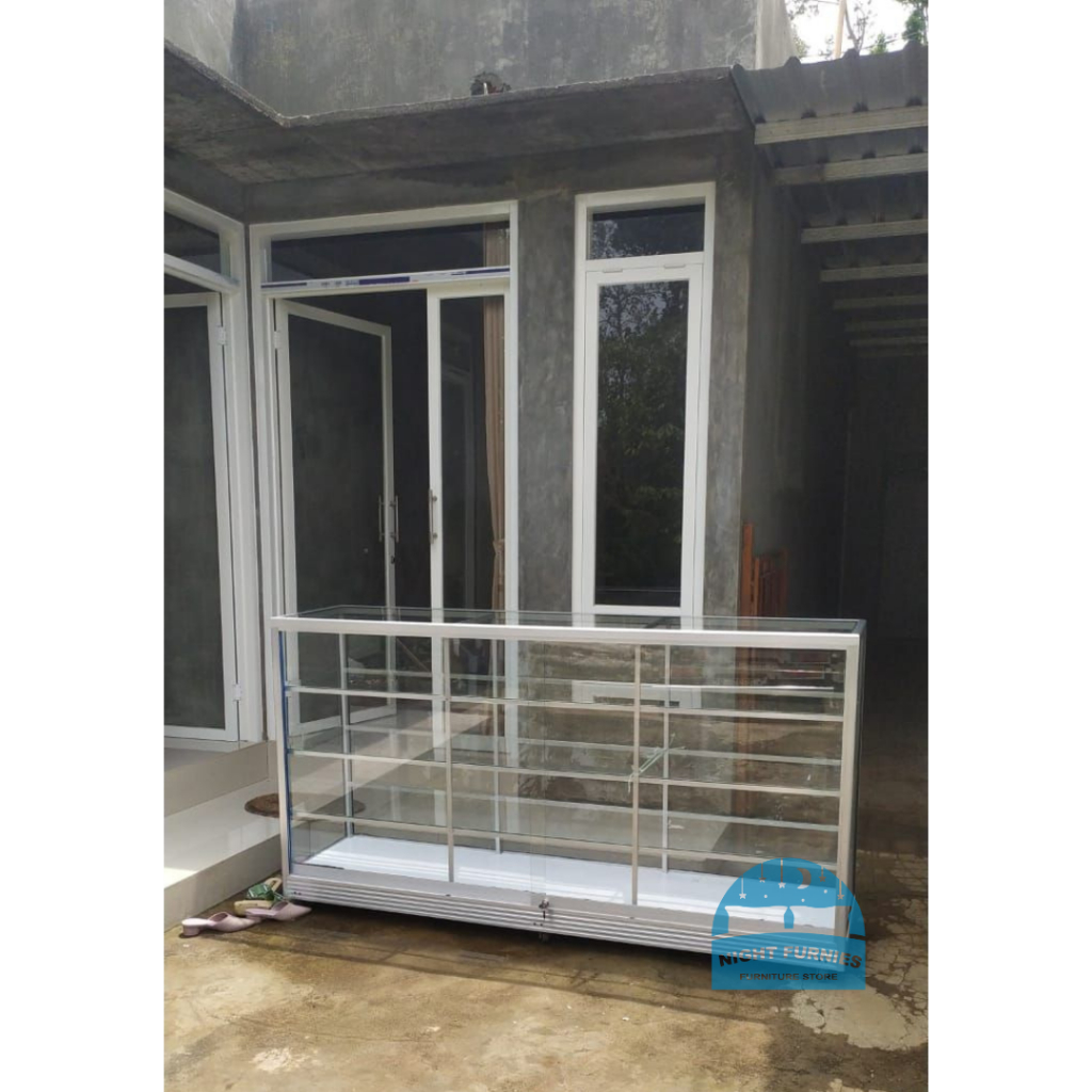Etalase kaca 2 meter / etalsae kaca alumunium minimalis / etalase kaca pakai roda / etalase toko