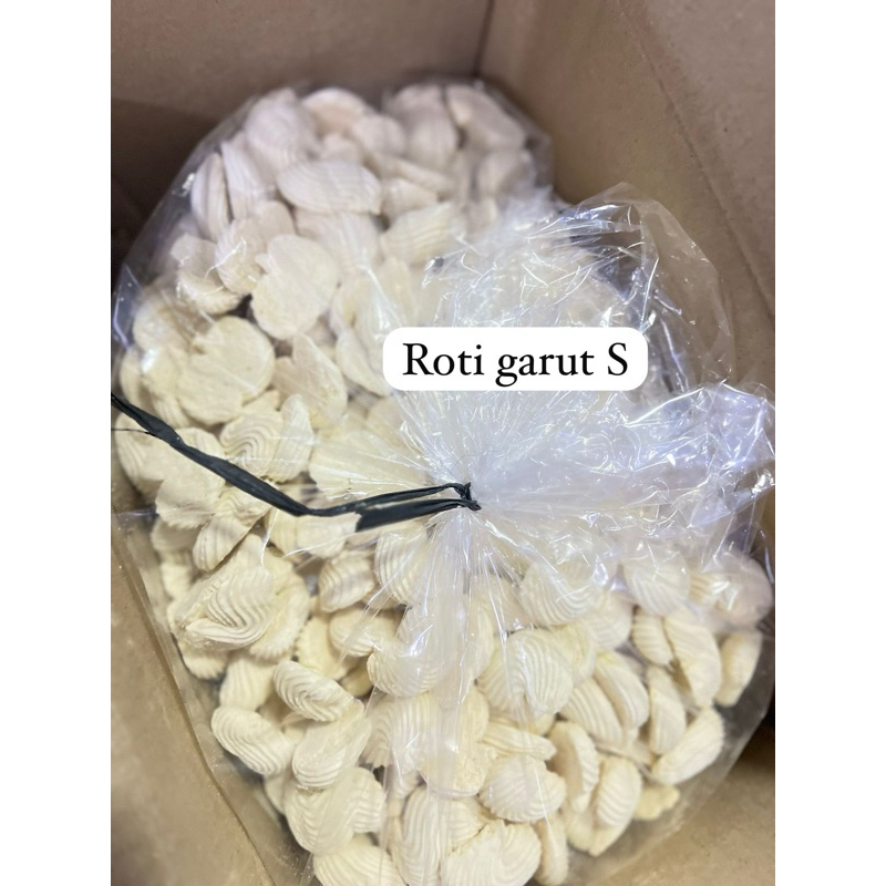 

Elsnack - 250gr Roti Garut Letter S / Kue Garut