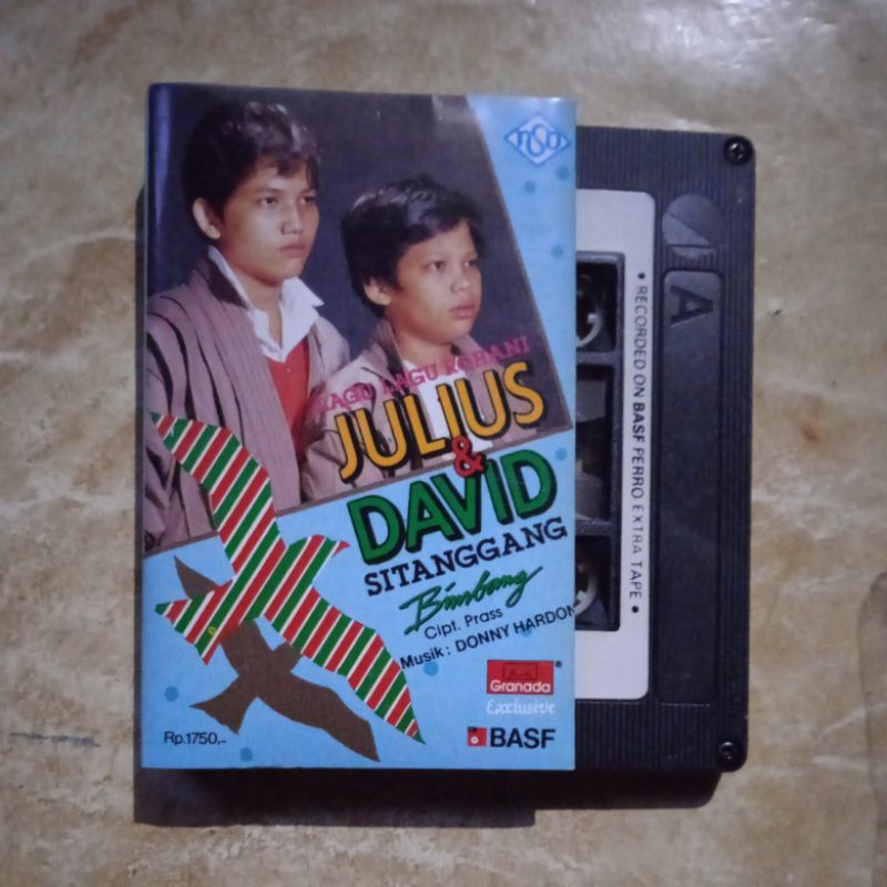 kaset pita julius dan david sitanggang
