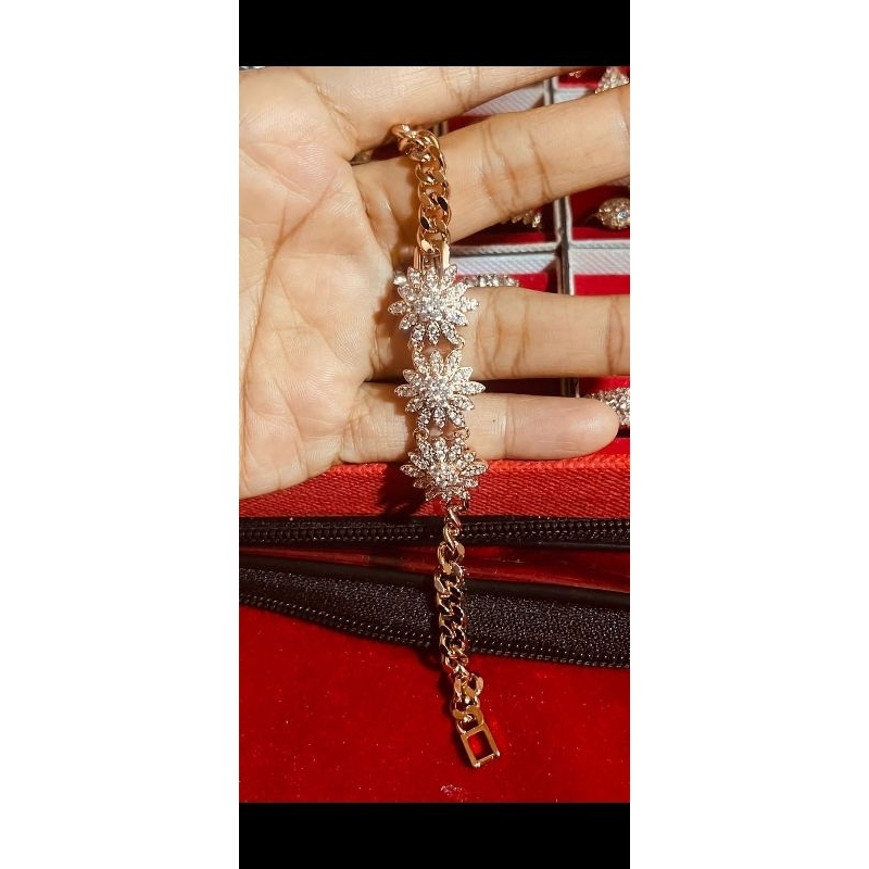 gelang bl vier