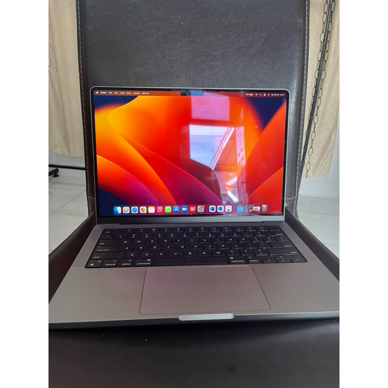 macbook pro m1 2021 16gb/512