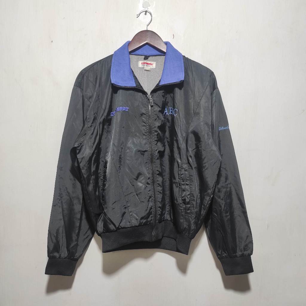 Converse Windbreaker Jacket  Size : L