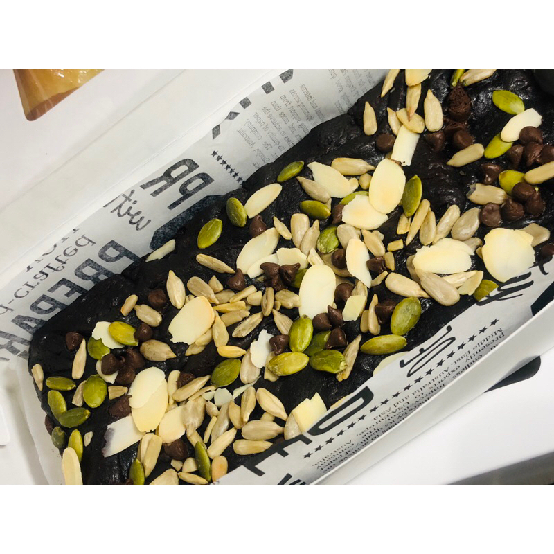 

PREMIUM GLUTEN-FREE FUDGY BROWNIES