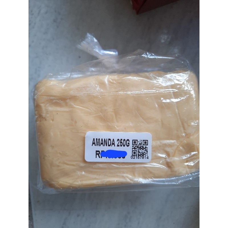 

MARGARIN AMANDA KEMASAN 250GR