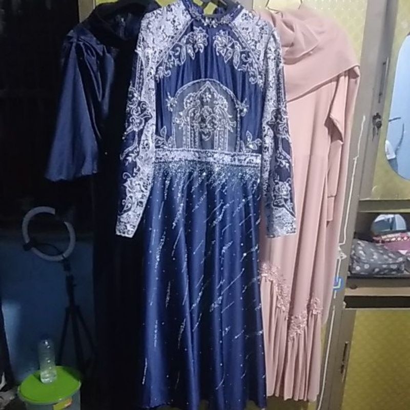 Kode 1A - Elizabeth winsby (Preloved)