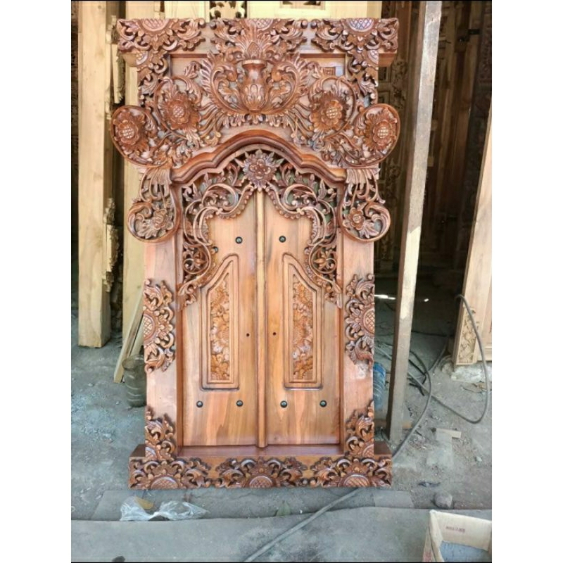 jendela gebyok bali/jendela style bali ful kayu jati ukir jepara