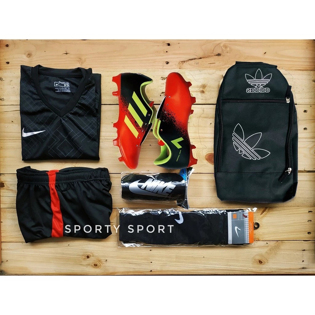 PAKET KOMPLIT SEPATU OLAHRAGA BOLA ANAK PAKET KOMPLIT 5 Sepatu Bola ANAK Specs BONUS JERSEY