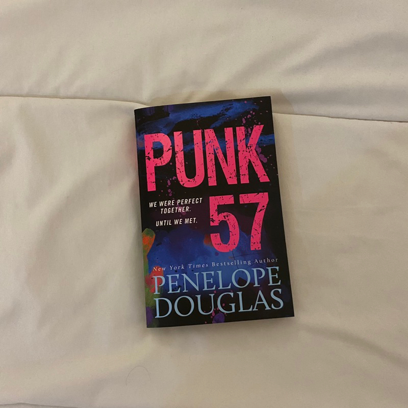 [SIAP KIRIM] Buku Novel Preloved Like New Import Bahasa Inggris Original ‘Punk 72 - Penelope Douglas