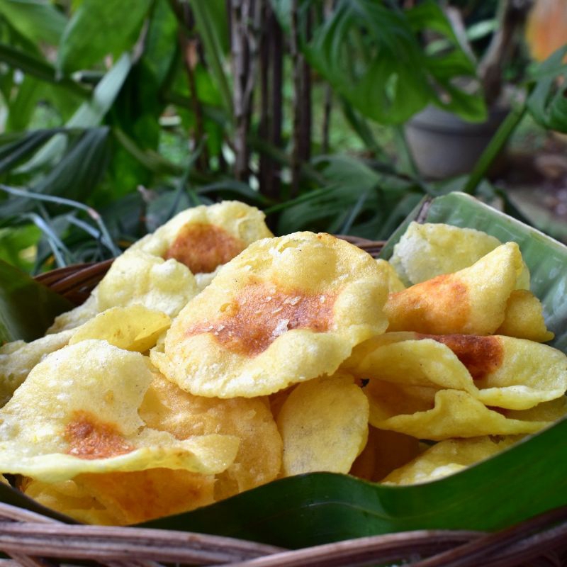 

ADIPATI - 1 Kg Kecimpring Singkong Comring Tempe Comet Cemilan Jadul Tradisional