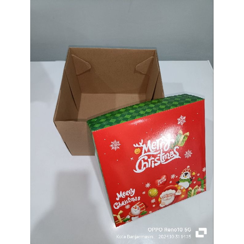 

Box Christmas Kylie Viranda 22x22x18cm (2pcs)