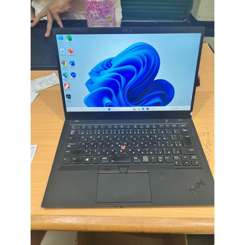 Lenovo thinkpad X1 carbon i5 gen 8th 8-256