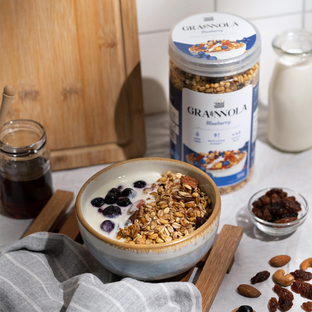 

Timur Tengah Grainnola Blueberry 500 gr Granola Camilan Sereal Makanan Sehat Rendah Kalori