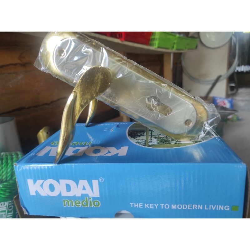 Kunci pintu tanggung Kodai medio 20cm