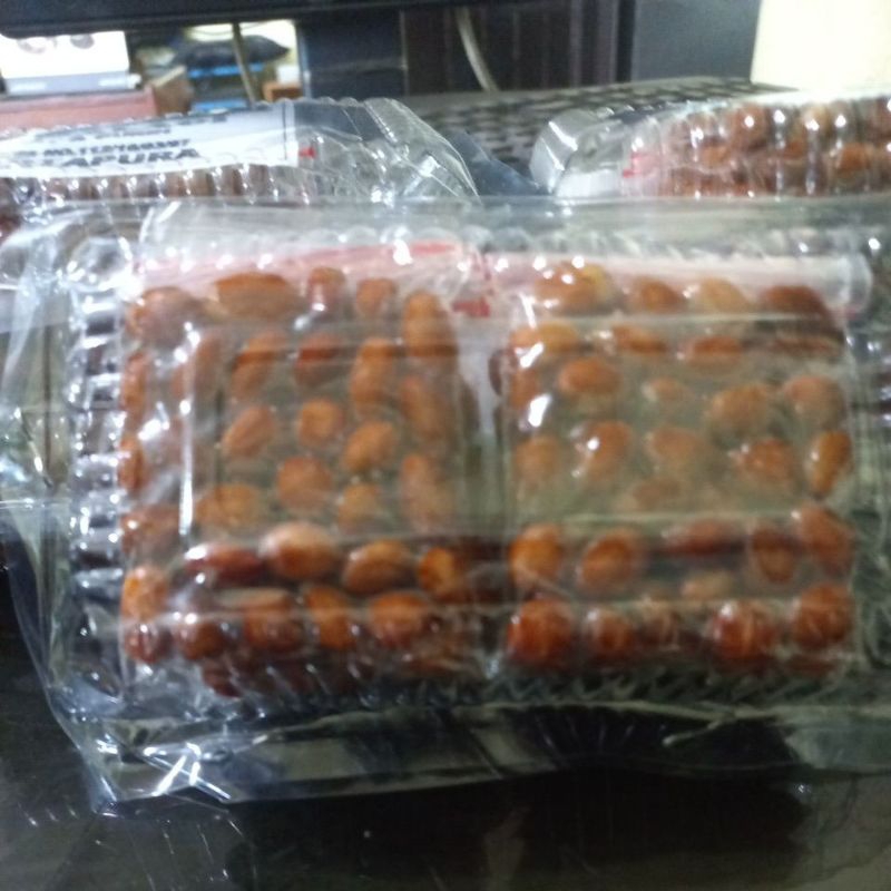 

Ready kacang sambal enak khas kalimantan