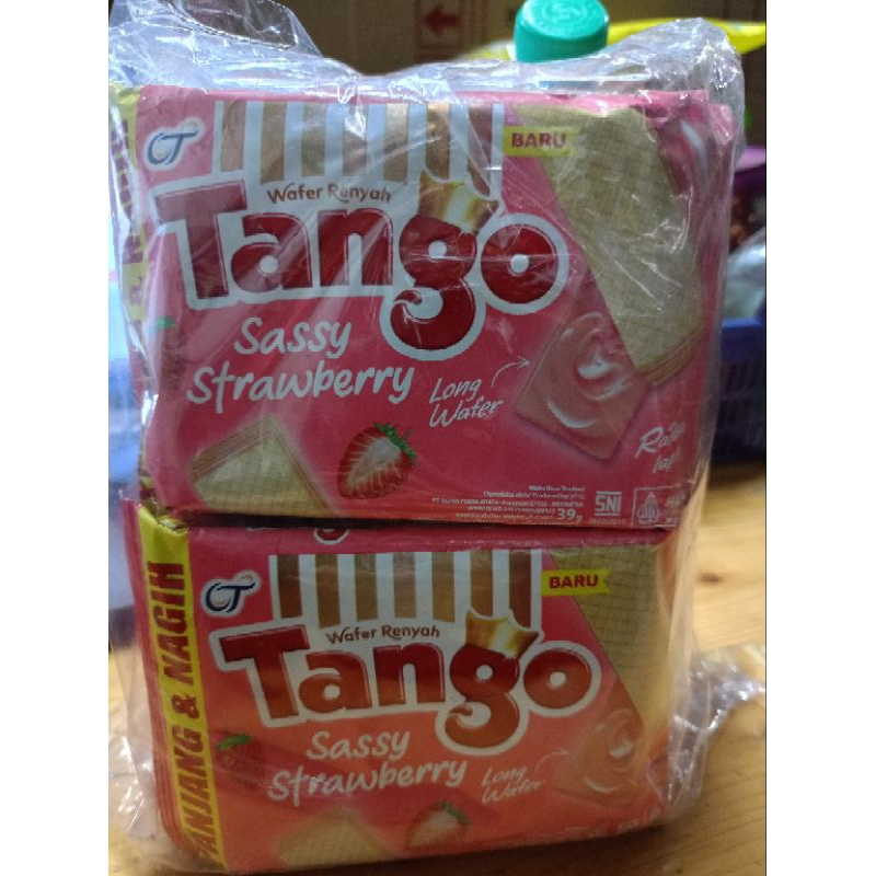 

1 Pak Waffer Tango Long Wafer Isi 10 Pcs x 39 Gr (RANDOM)