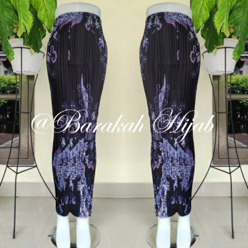 Rok Batik Kebaya Prisket Rapih Model Panjang 100 Cm Lingkar Pingan 140 Cm Motif Bawahan Tebal Rempel