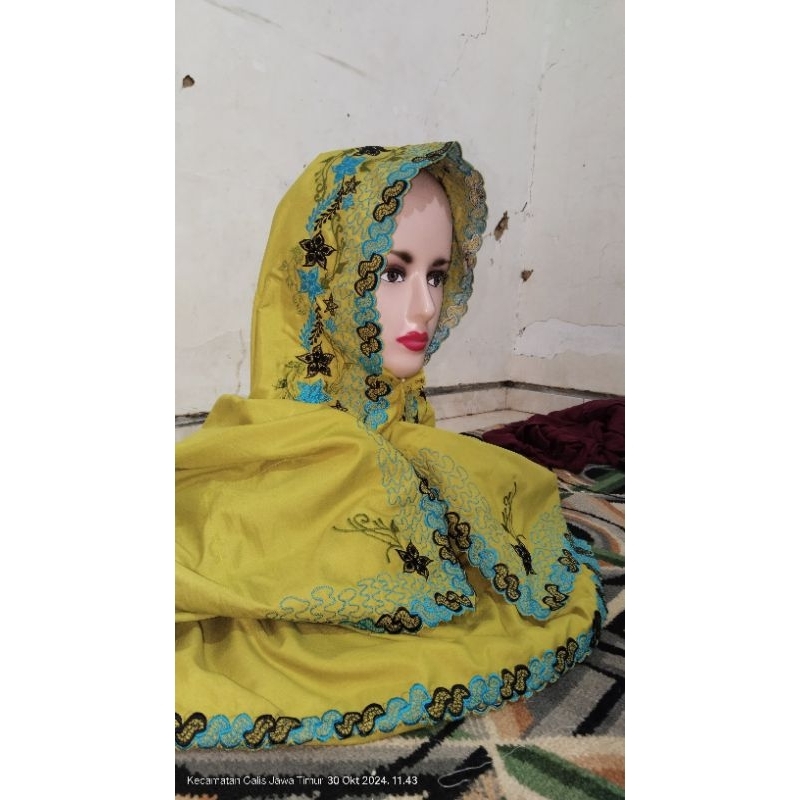 mukena santri, mukenah terusan bordir, mukena madura, mukena khas madura