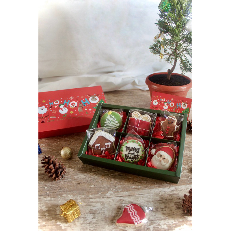 

Christmas Hampers Sugar Cookies (Box isi 6)