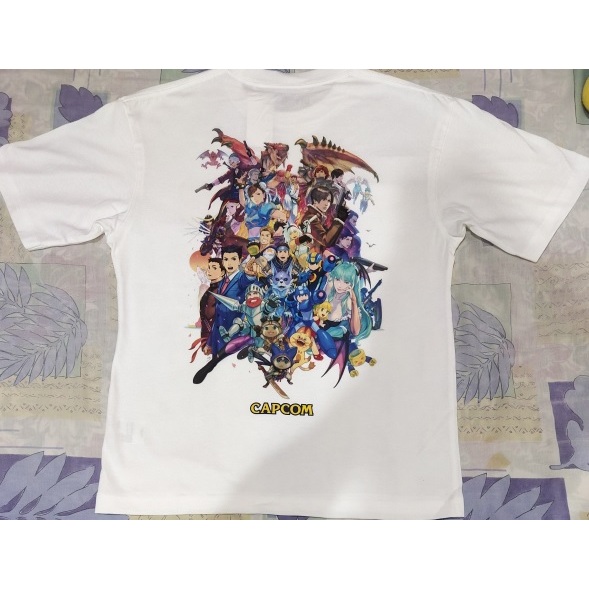 Kaos Uniqlo - Capcom 40th anniversary