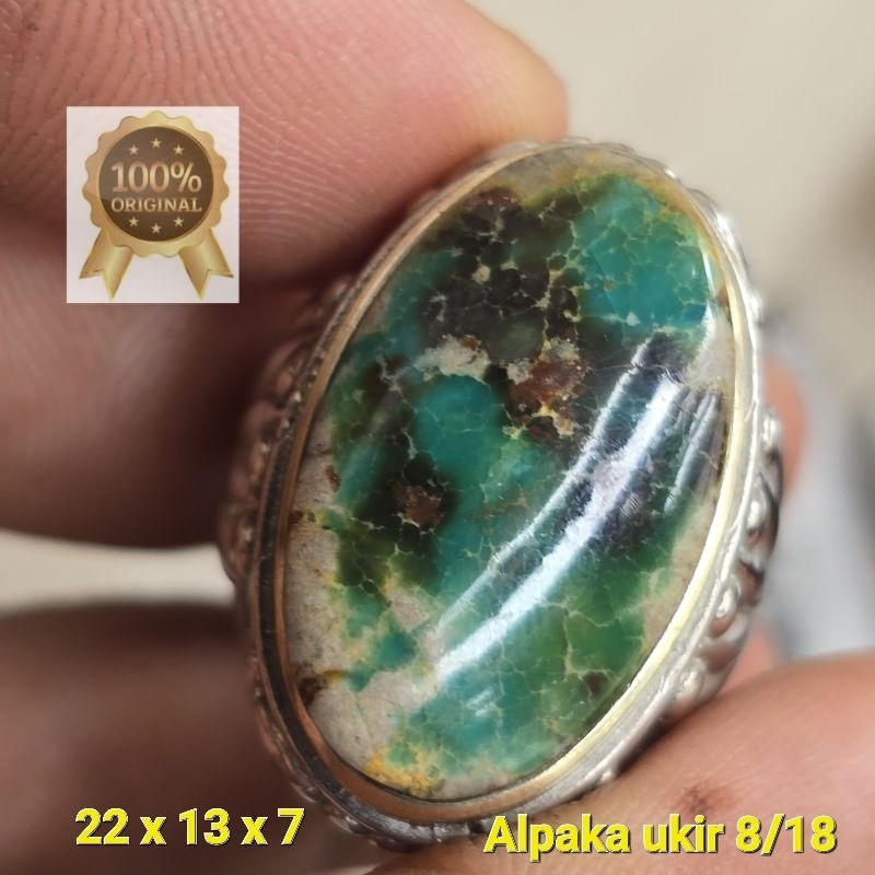 PIRUS PERSIA HIJAU TUA GRADASI SERAT EMAS JELAS MELUAP PERMUKAAN OMBAK TIDAK RATA BERJIWA SENI MENON