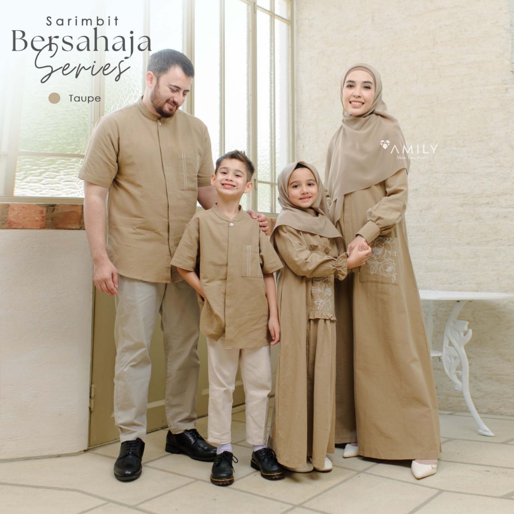 AMILY HIJAB - GAMIS MOM BERSAHAJA SERIES AMILY HIJAB SARIMBIT FAMILY SYARI FAMILY SET CANTIK COUPLE 