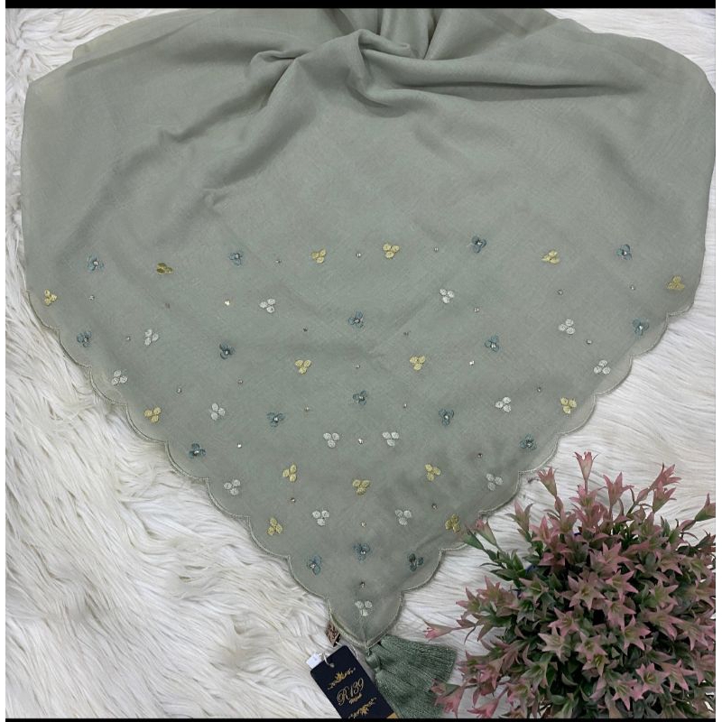Kerudung segiempat R139 bordir tabur bunga by R139 Hijab