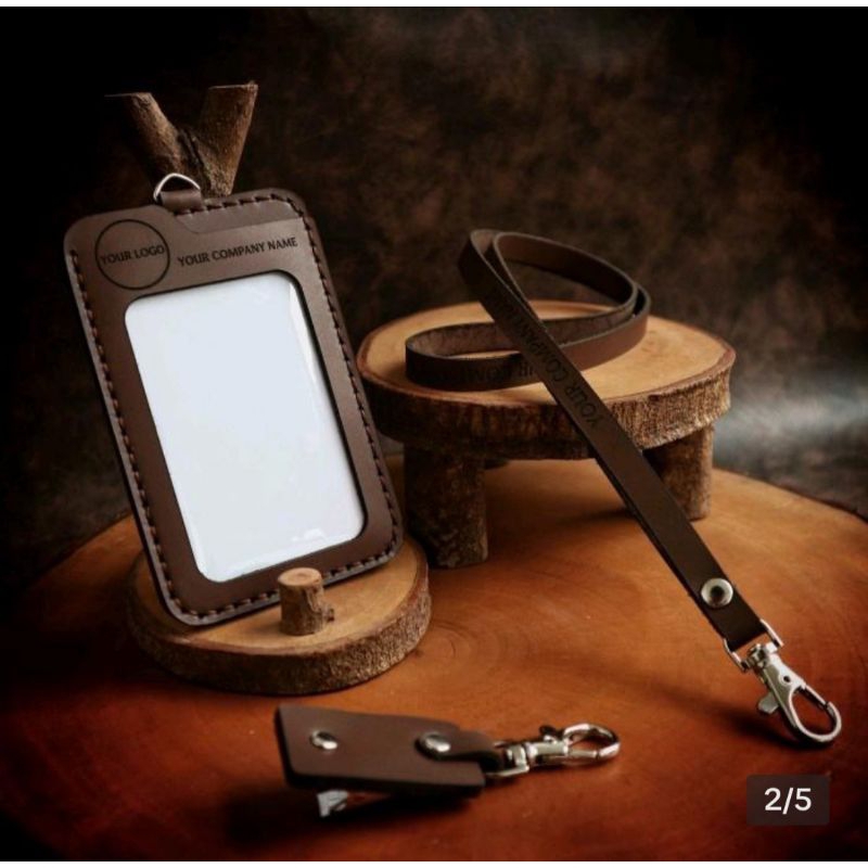 

Lanyard ID card Kulit Asli Costum Gravir Nama dan Logo