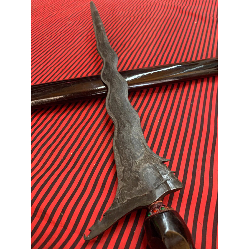 KERIS MEGANTORO / MEGANTARA