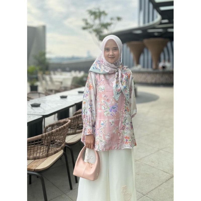 KOLARA TOP RIA MIRANDA, NEW ORIGINAL WITH TAG