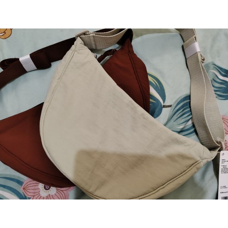 tas bahu mini bulat uniqlo