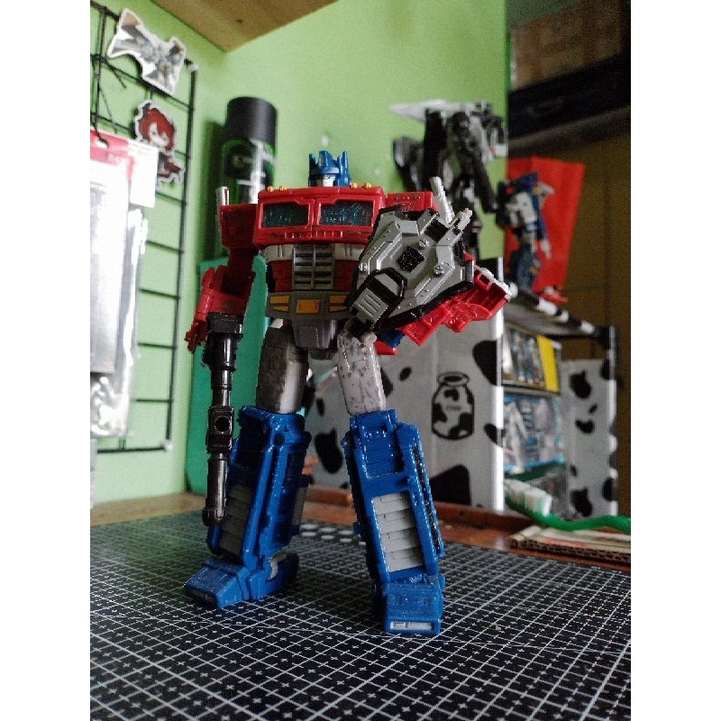 [LOOSE] Transformers WFC Siege Voyager Class Optimus Prime