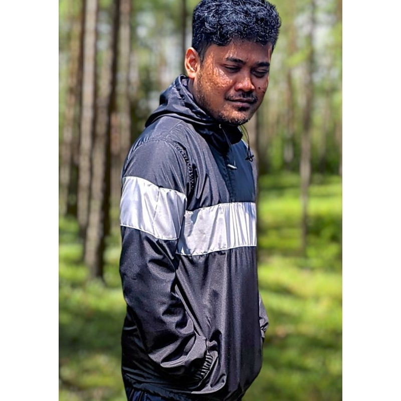 Jaket Cogoule Parasut /Jaket parasut polos Simpel /Jaket Waterprof