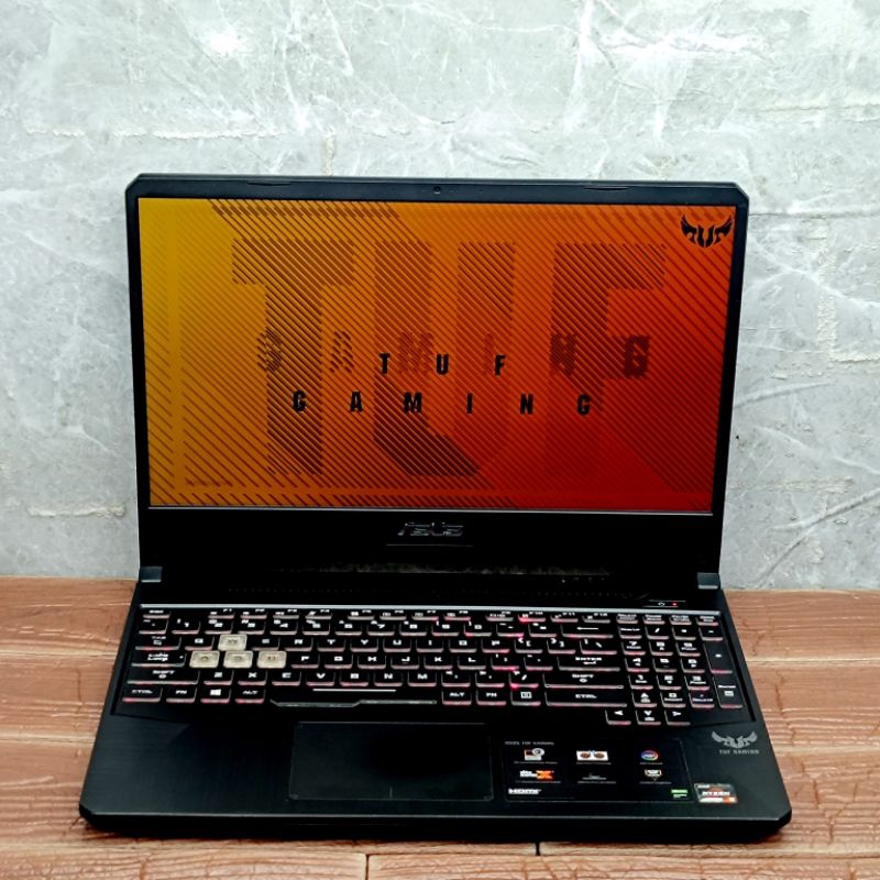 Laptop ASUS TUF GAMING FX505DT AMD RYZEN 5-3550H RAM 8GB SSD 512GB GTX 1650 RGB