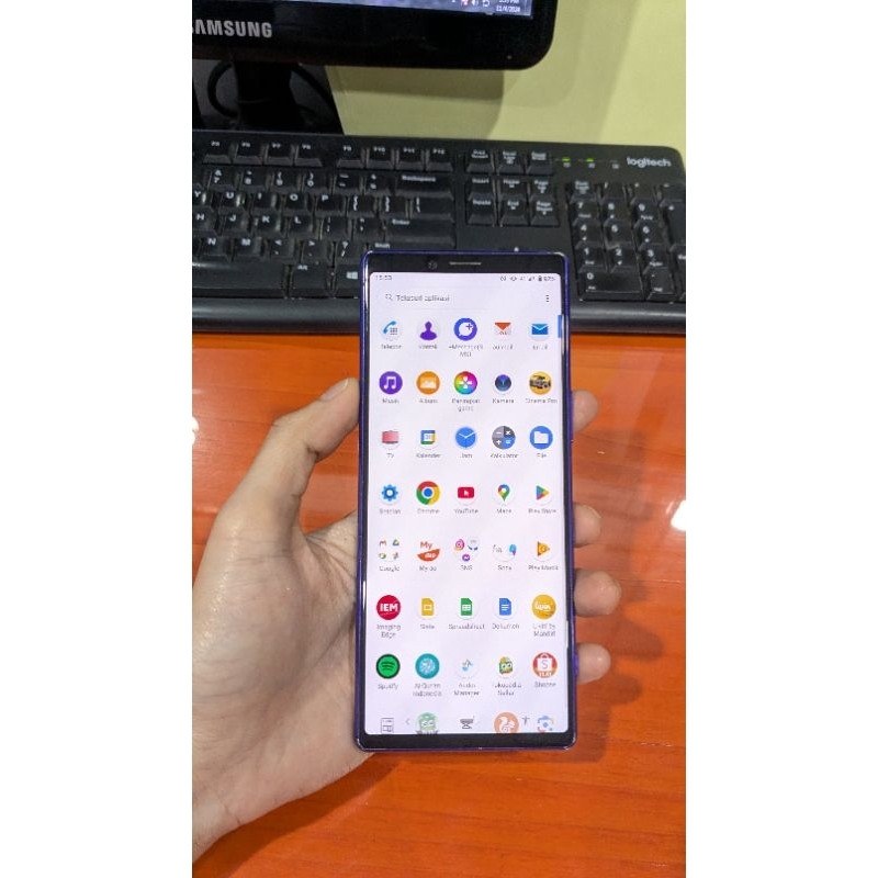 Sony Xperia 1 Second Purple
