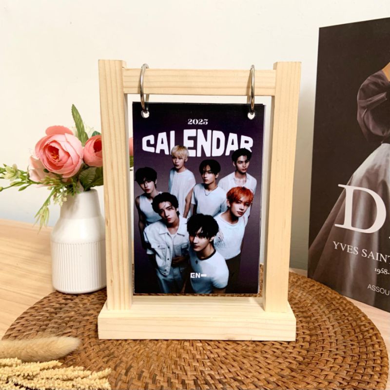 

kalender gantung kpop enhypen