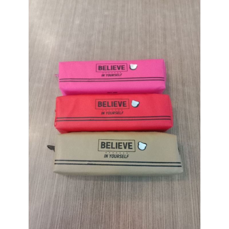 

Tempat Pensil Kain Believe In Yourself