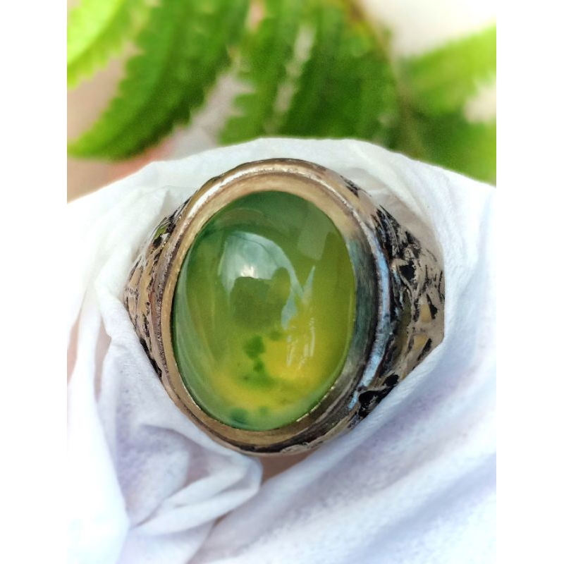 Batu akik idocrase/batu akik sungai dareh/kumbang jati/pucuk pisang