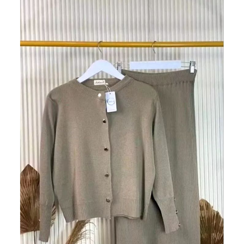 One Set Aira Cardigan & Rok Rajut Wanita Premium-Stelan Wanita Terbaru
