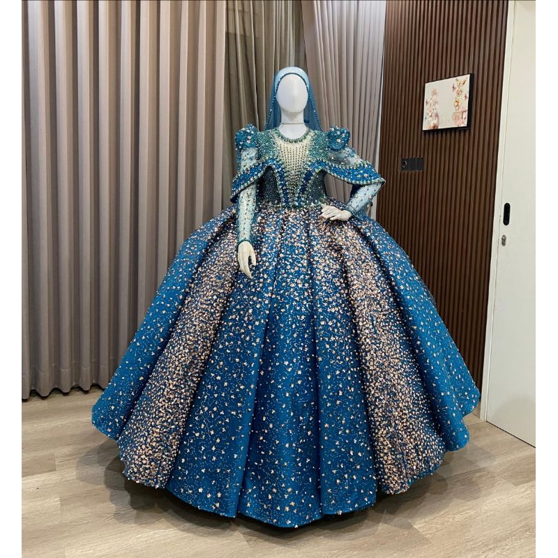 Ball gown premium