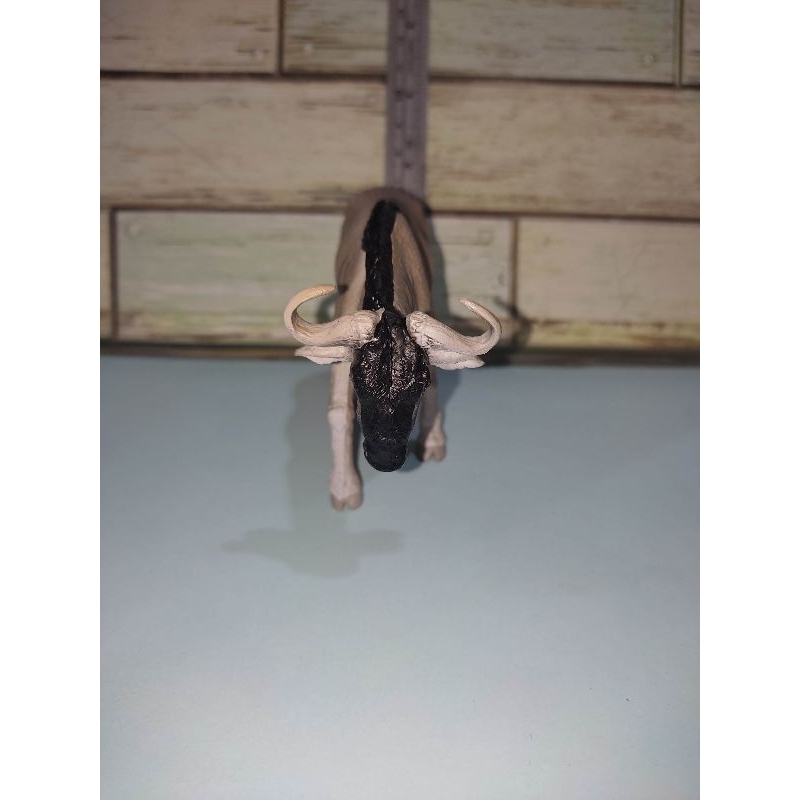 figure animal blue wildebeest