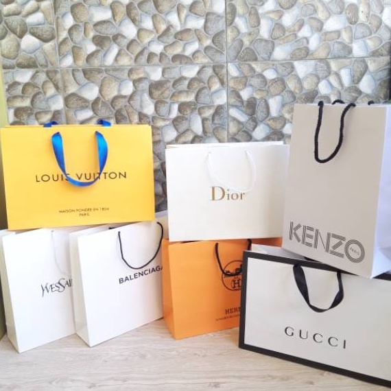 

COBAIN YUK Paperbag Branded Pembungkus Kado Shopping Bag Kelengkapan Tas Kertas Hadiah Bermerk