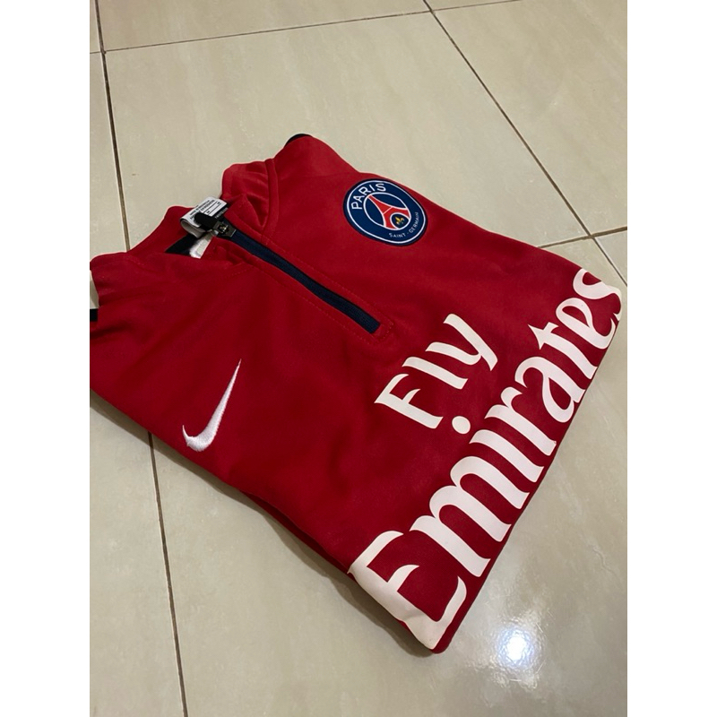 MIDLAYER PSG OLD MERAH M