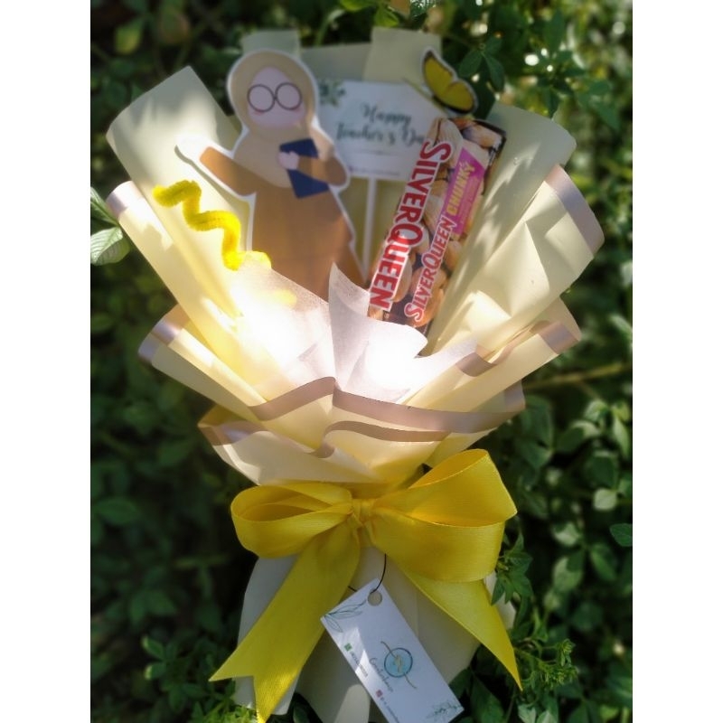 

Buket coklat mini / Buket hari guru/ gift hari guru