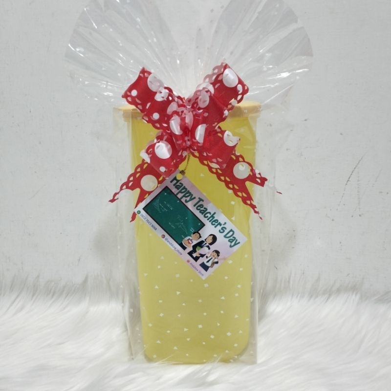 

Hampers Hari Guru/Muaguek/Birthday