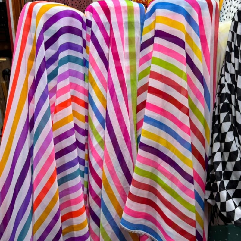 kain ceruty motif garis-garis // kain sifon motif // kain ceruty motif // kain meteran // harga pers