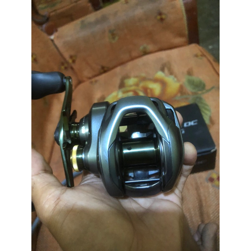 REEL BC SHIMANO CURADO DC 151 XG left [Second]/Bekas