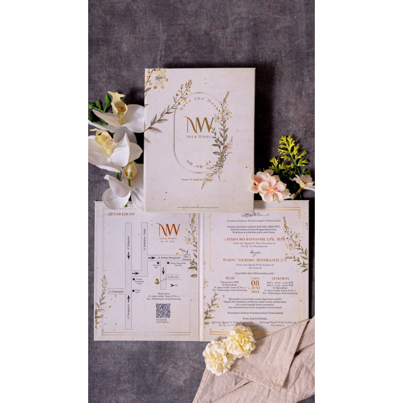 

CUSTOM INVITATION MODEL LIPAT (HARDCOVER)